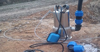 Установка дренажного насоса в Набережных Челнах - услуги от СантехДомНбр, расценки от 3075 рублей